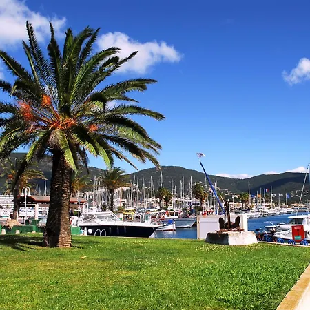 Santa Barbara-3 By Interhome *